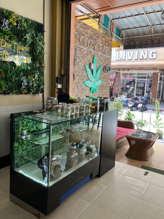 Cozy Place Patong Exterior foto