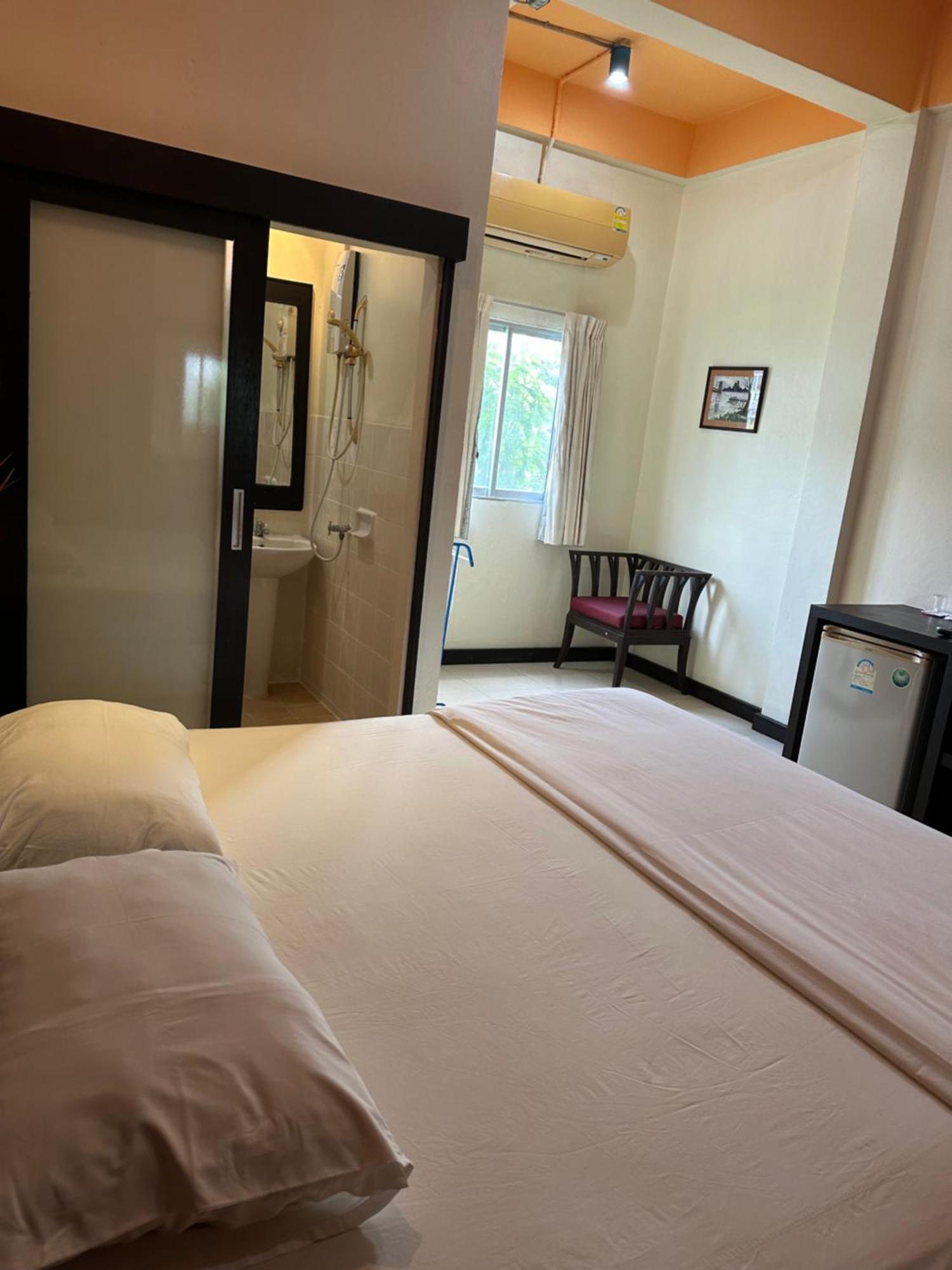 Cozy Place Patong Exterior foto